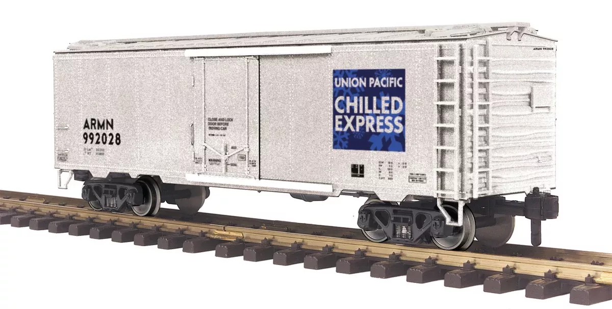 MTH 70-78042 Union Pacific UP Reefer Car #992028 - G Gauge RailKing One Gauge