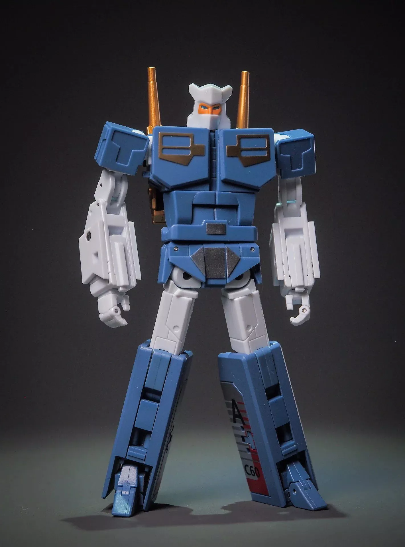Ocular Max RMX-12 – Pitch (Eject)